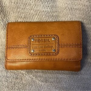 Fossil Long Live Vintage 1954 Tri-Fold Wallet Cow Hide Leather W/ insert